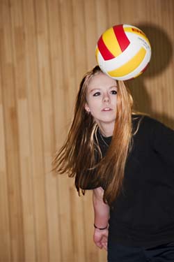 girls-aufschlag-2k